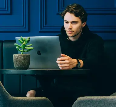 Design-Develop-and-Grow-Your-Store-With-Expert-Support